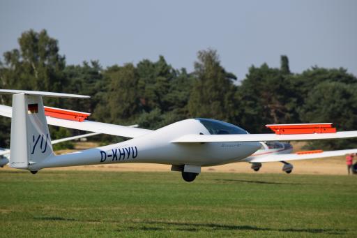 88  Formation touch down