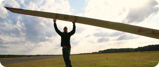 23  De altijd behulpzame Klaas